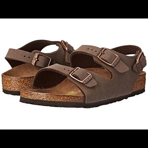 Kids Birkenstock Roma NWT!